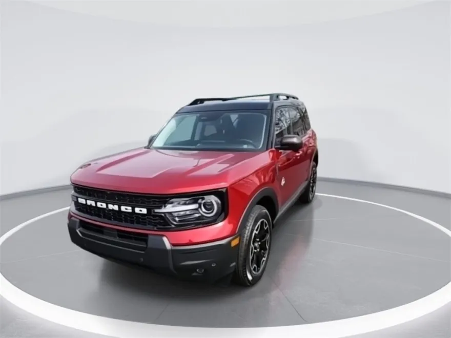 2025 Ford Bronco Sport Outer Banks photo 1
