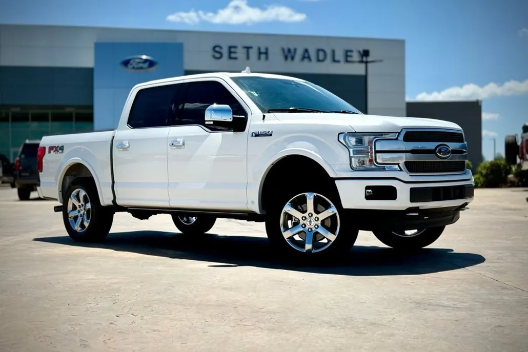 2020 Ford F-150 Platinum FX4 photo 1