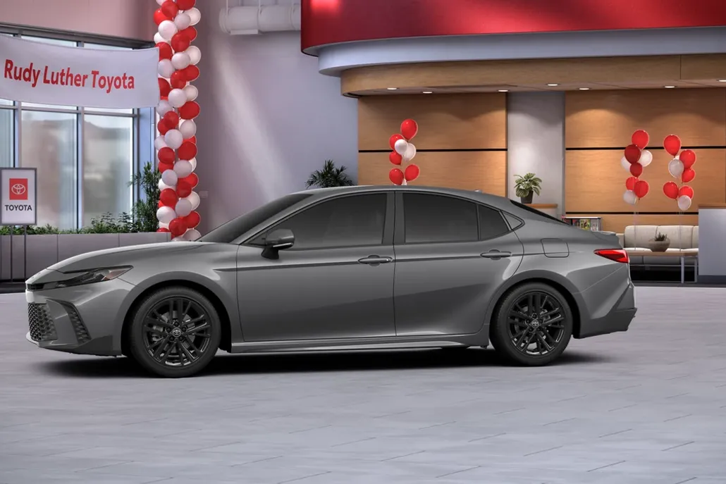 2026 Toyota Camry SE photo 1