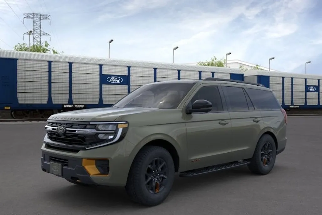 2025 Ford Expedition photo 1