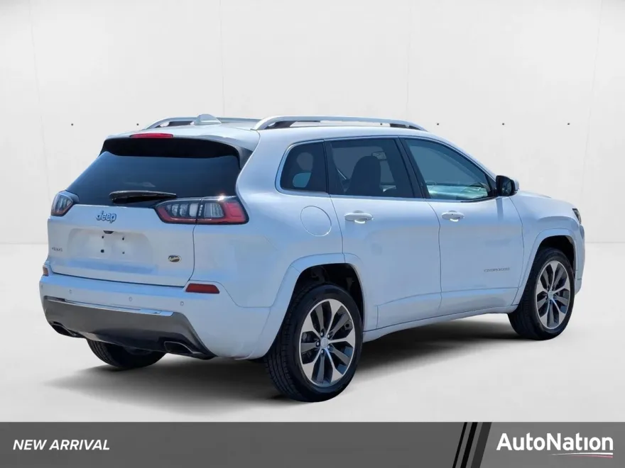 2019 Jeep Cherokee Overland photo 1