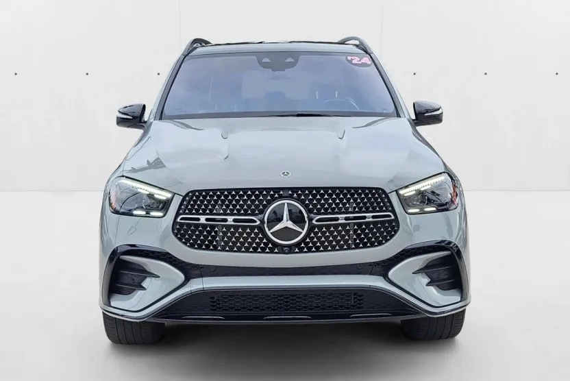 2024 Mercedes Benz GLE 4MATIC photo 1