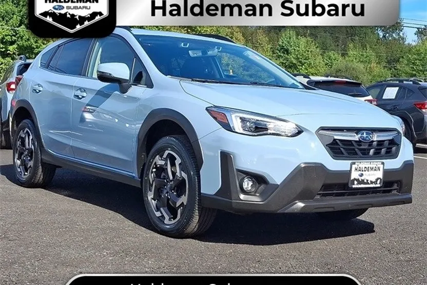 2023 Subaru Crosstrek Limited photo 1