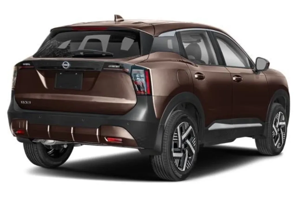 2025 Nissan Kicks SV photo 1