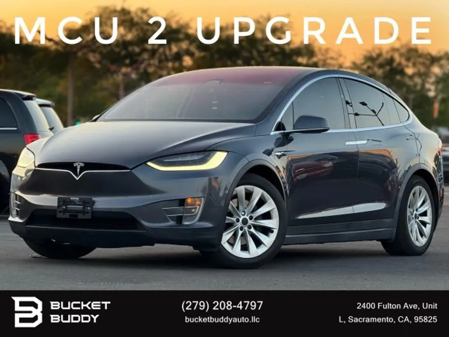 2018 Tesla Model X 75D photo 1