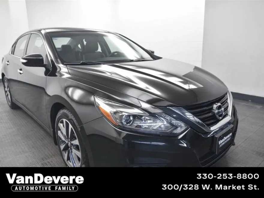 2017 Nissan Altima 2.5 SL photo 1