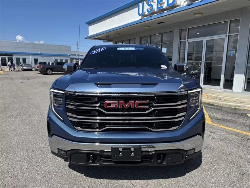 2024 Gmc Sierra 1500 SLT photo 1
