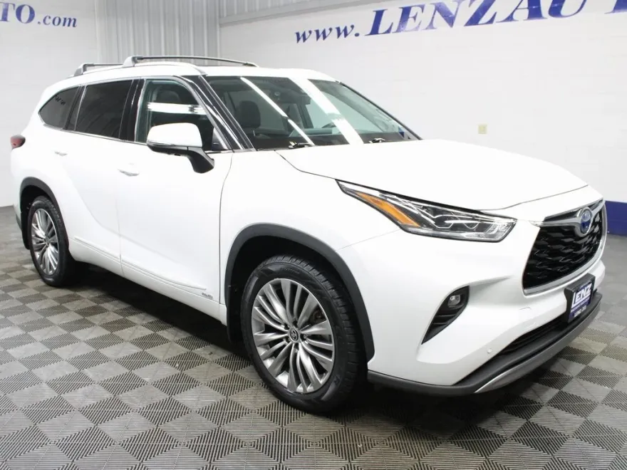 2022 Toyota Highlander Hybrid Platinum photo 1