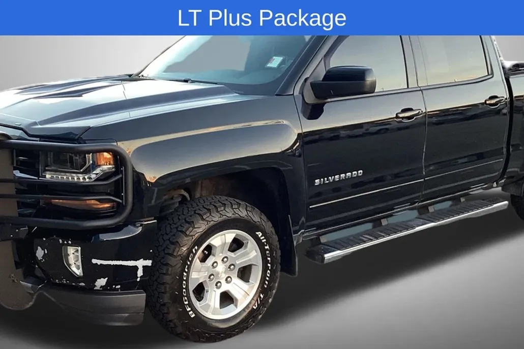 2018 Chevrolet Silverado 1500 LT photo 1