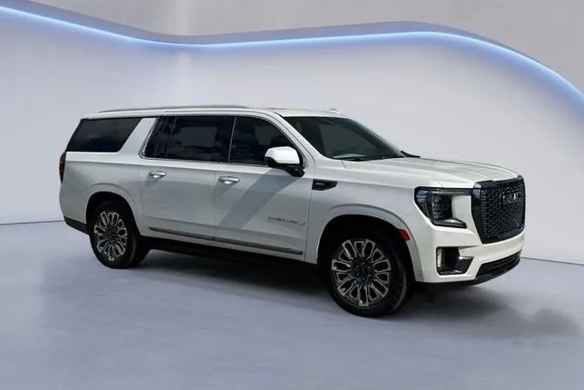 2023 Gmc Yukon XL Denali Ultimate photo 1