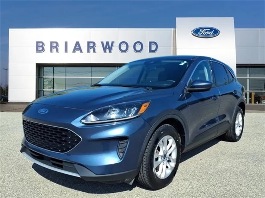 2020 Ford Escape SE photo 1