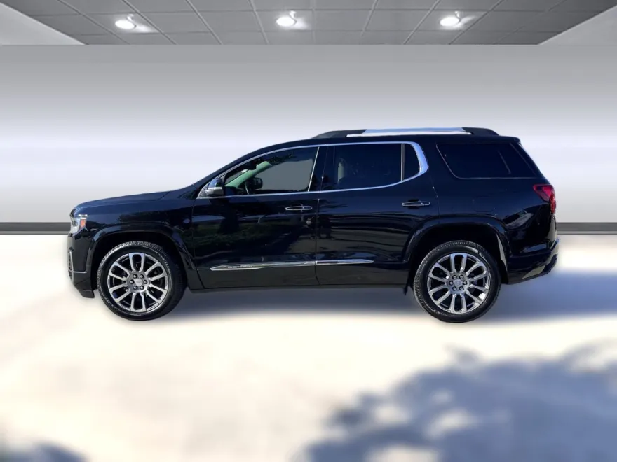 2023 Gmc Acadia Denali photo 1