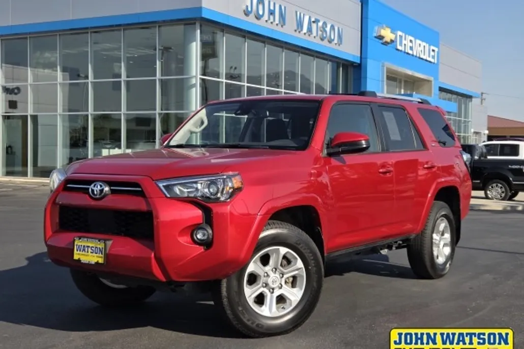 2024 Toyota 4Runner SR5 photo 1