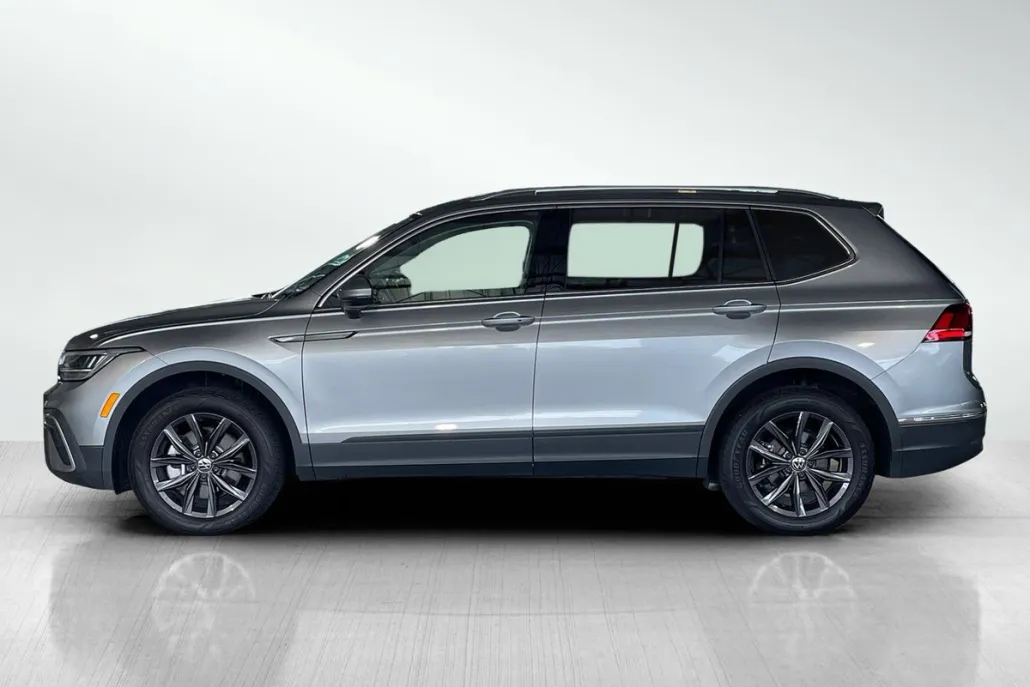 2024 Volkswagen Tiguan SE Wolfsburg Edition photo 1