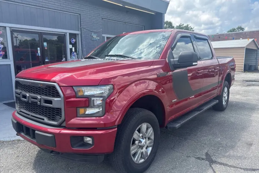 2016 Ford F-150 Platinum photo 1