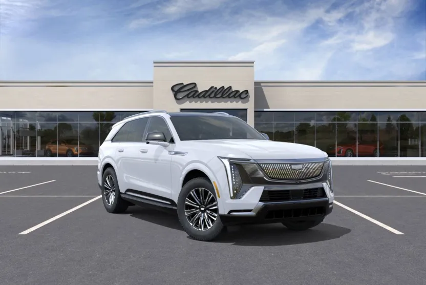 2026 Cadillac Escalade IQ Luxury photo 1