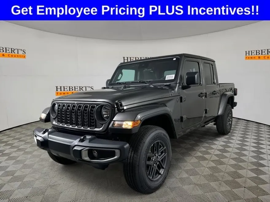 2025 Jeep Gladiator Sport S photo 1