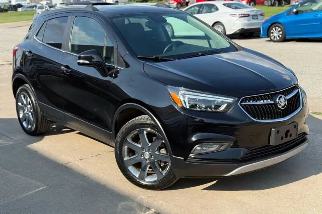 2017 Buick Encore Essence photo 1
