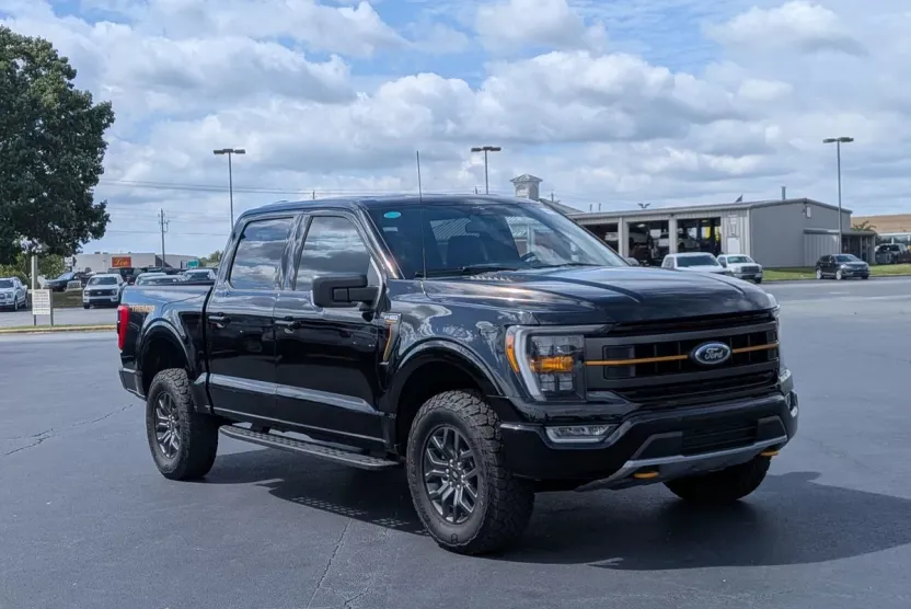 2023 Ford F-150 Tremor photo 1