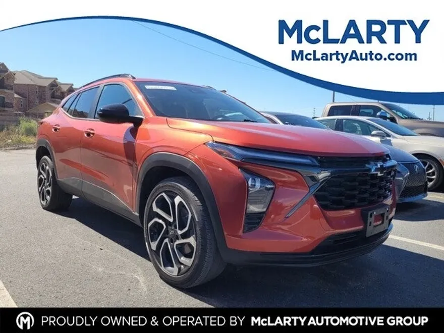 2024 Chevrolet Trax photo 1