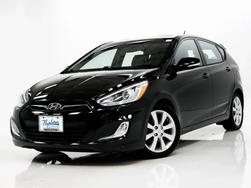 2014 Hyundai Accent SE photo 1