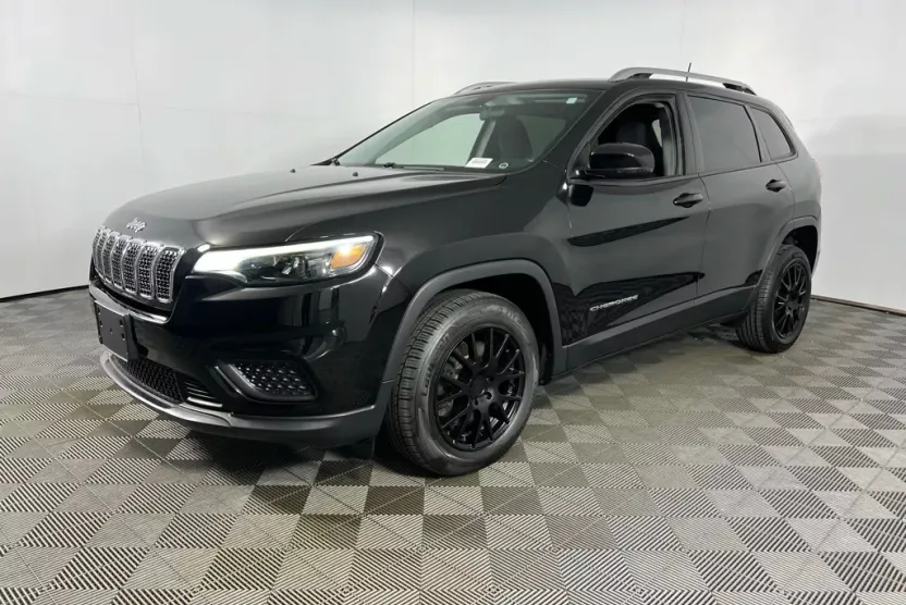 2020 Jeep Cherokee Latitude photo 1