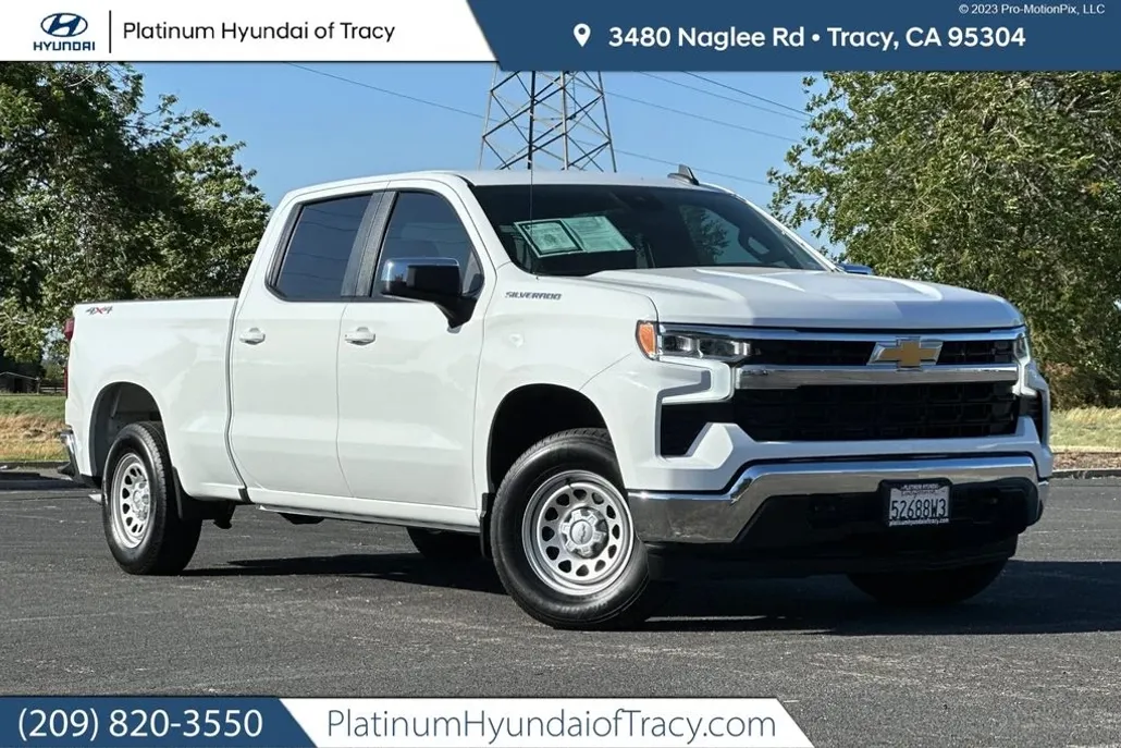 2024 Chevrolet Silverado 1500 LT photo 1