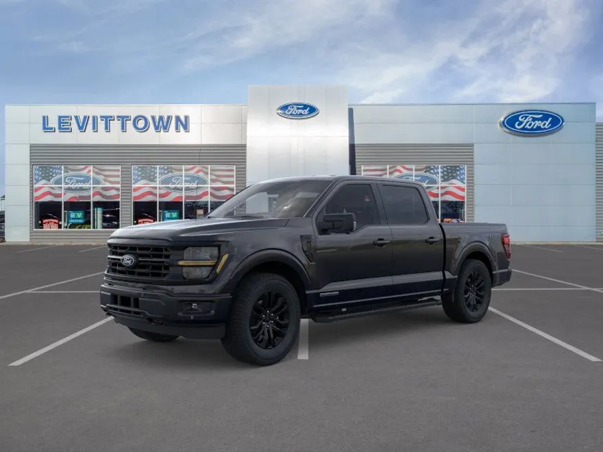 2025 Ford F-150 XLT photo 1