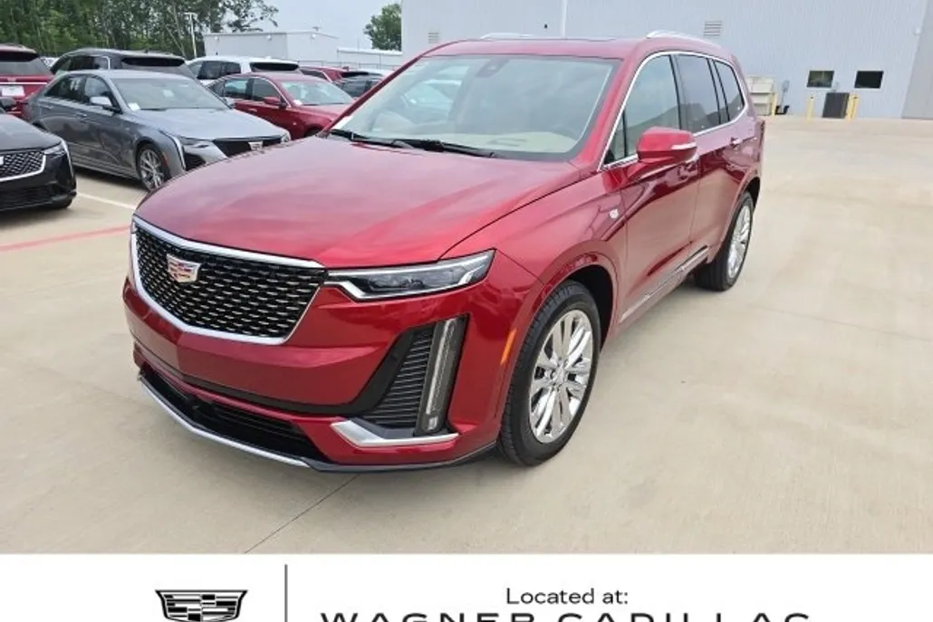 2025 Cadillac XT6 Premium Luxury photo 1