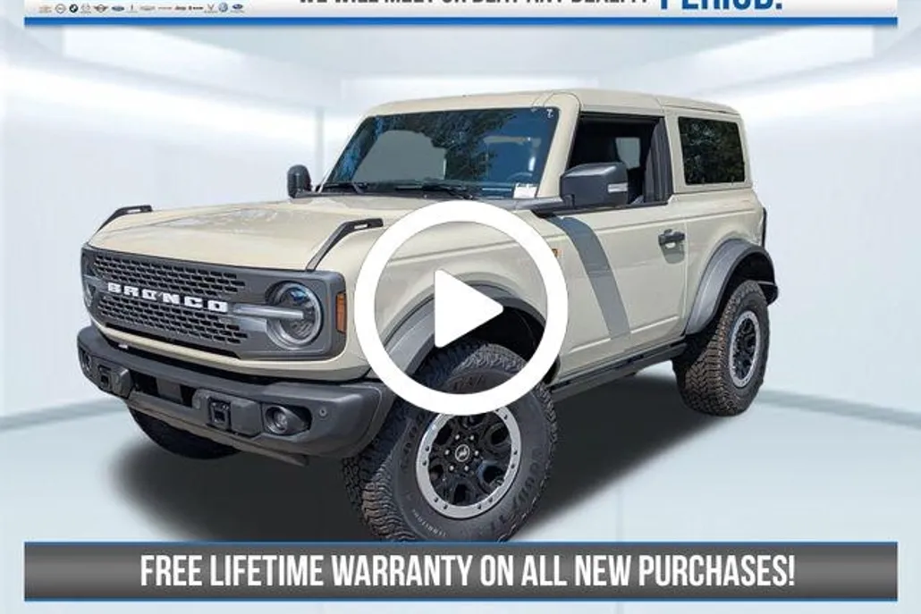 2025 Ford Bronco Badlands photo 1