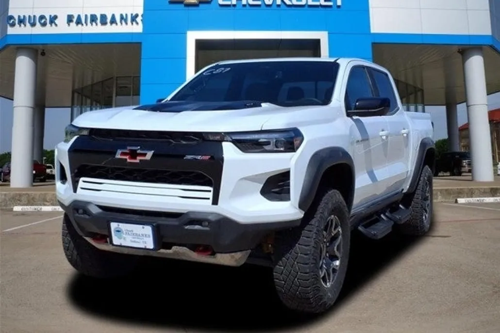2025 Chevrolet Colorado ZR2 photo 1