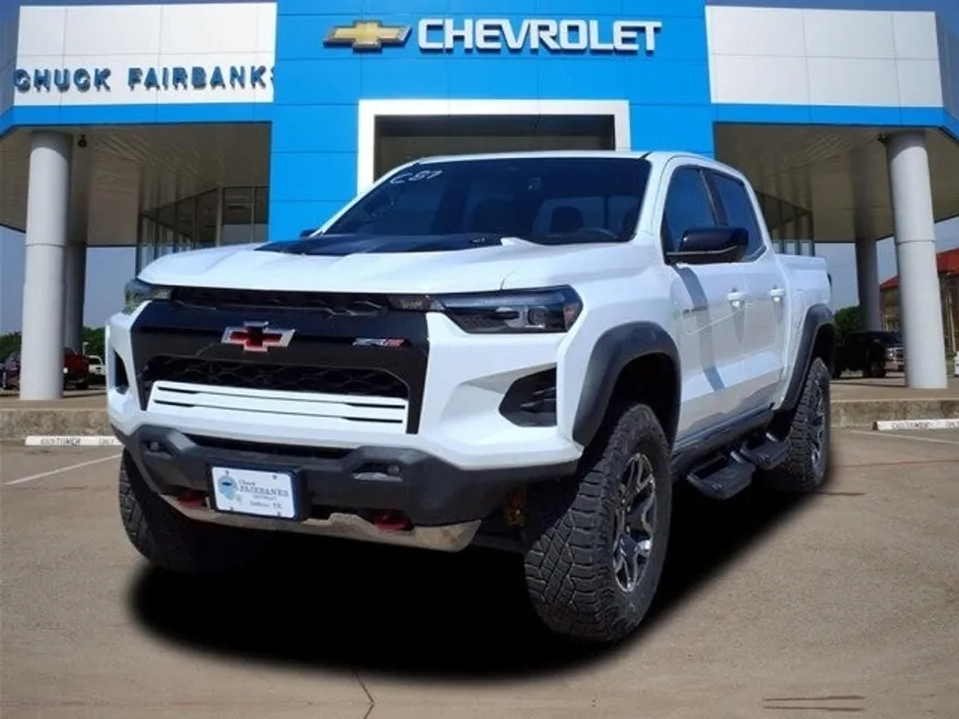 2025 Chevrolet Colorado ZR2 photo 1