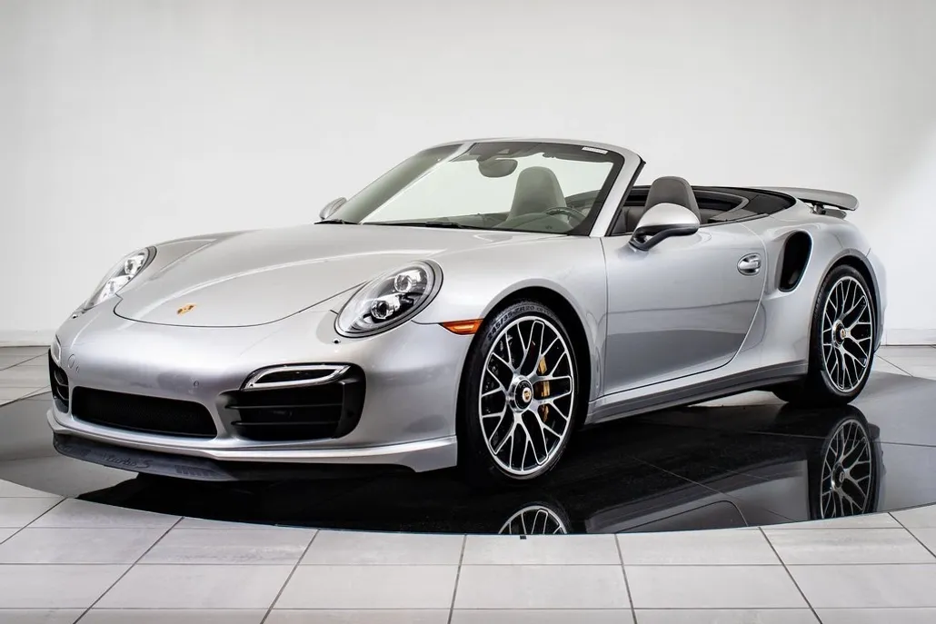 2014 Porsche 911 Turbo S photo 1