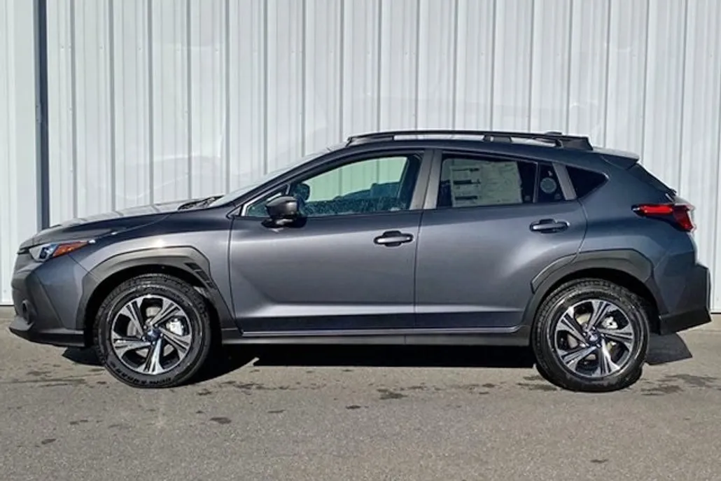 2025 Subaru Crosstrek Premium photo 1