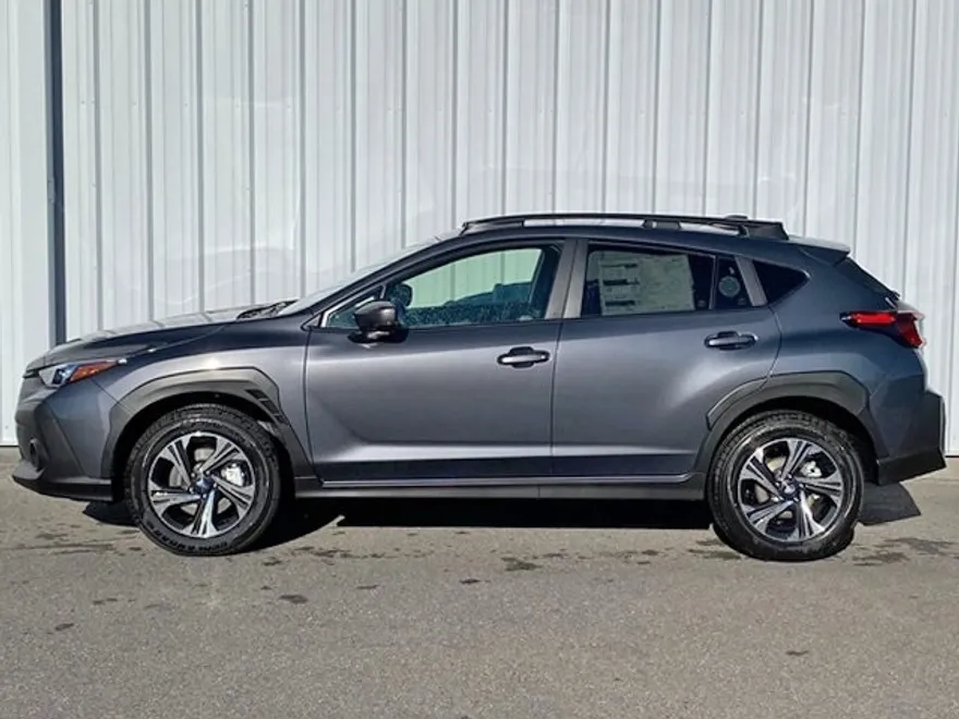 2025 Subaru Crosstrek Premium photo 1