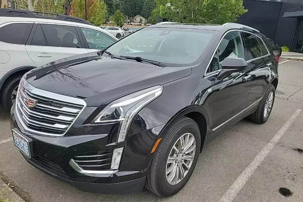 2017 Cadillac XT5 Luxury photo 1