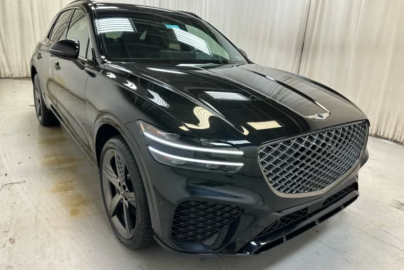 2023 Genesis GV70 3.5T Sport photo 1