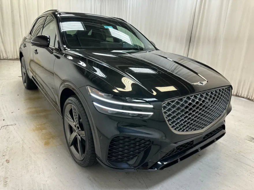 2023 Genesis GV70 3.5T Sport photo 1