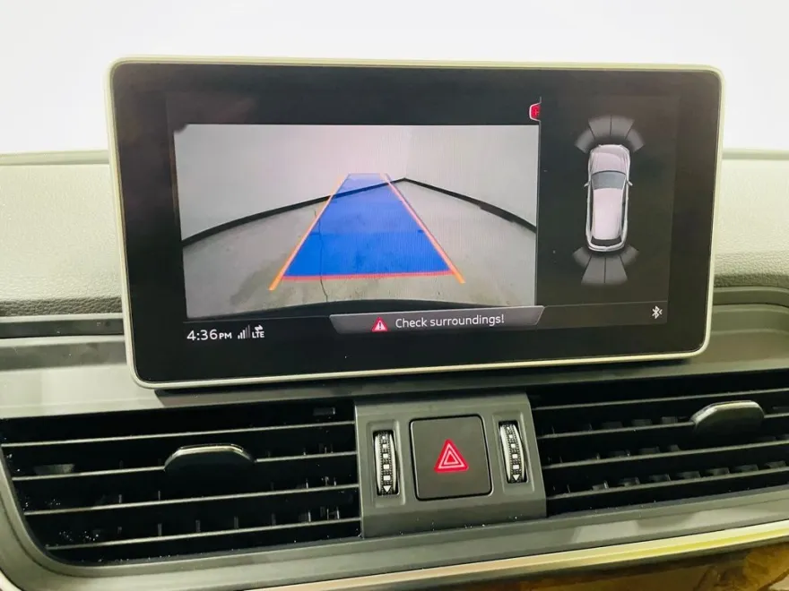 2020 Audi Q5 Premium Plus 45 TFSI S line photo 43