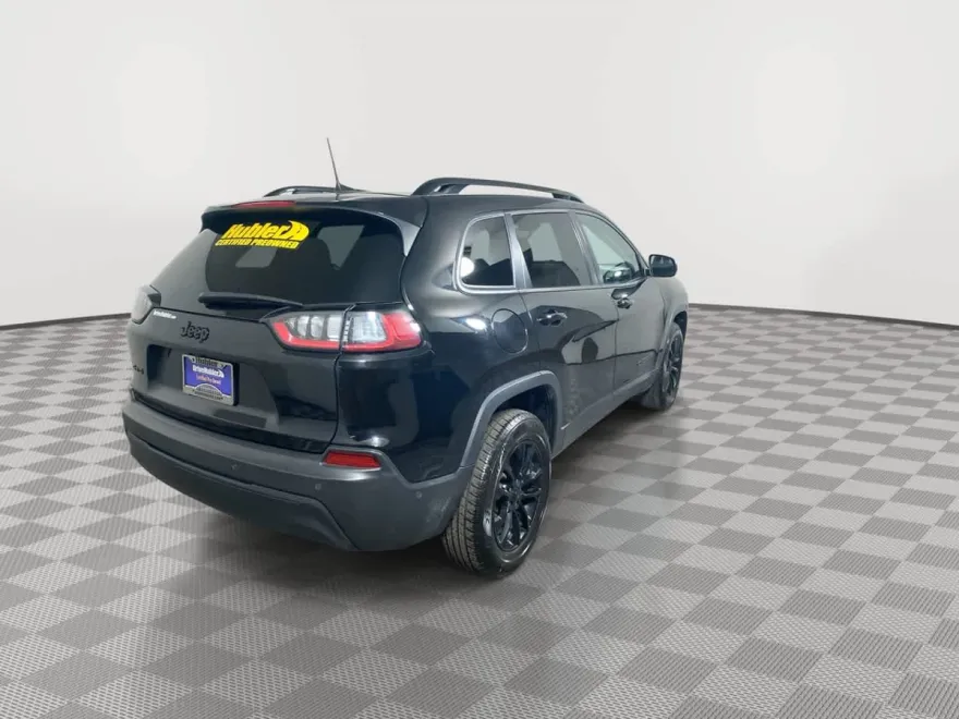 2023 Jeep Cherokee Altitude Lux photo 1
