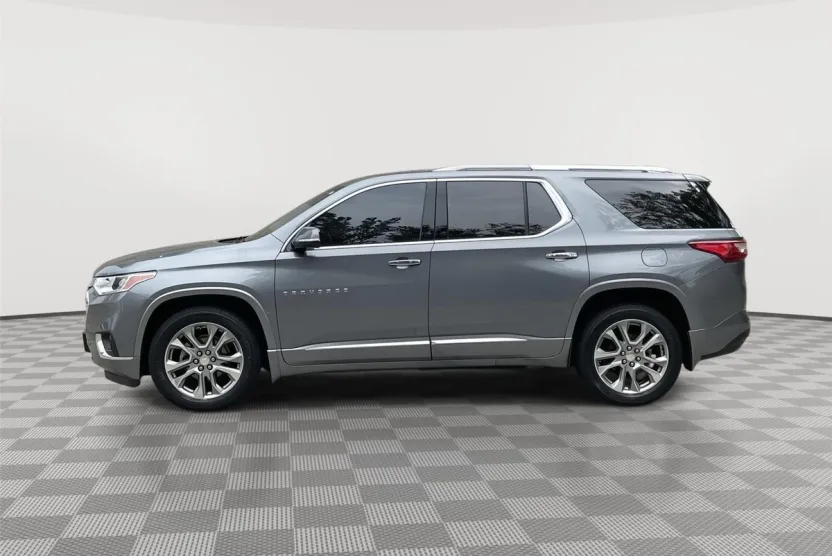 2018 Chevrolet Traverse Premier photo 1