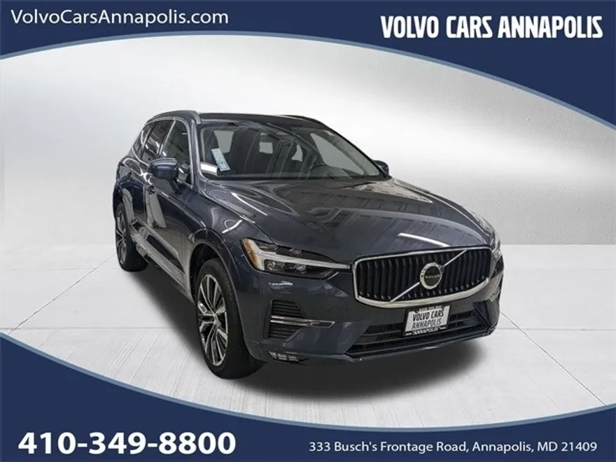 2022 Volvo XC60 B5 Momentum photo 1
