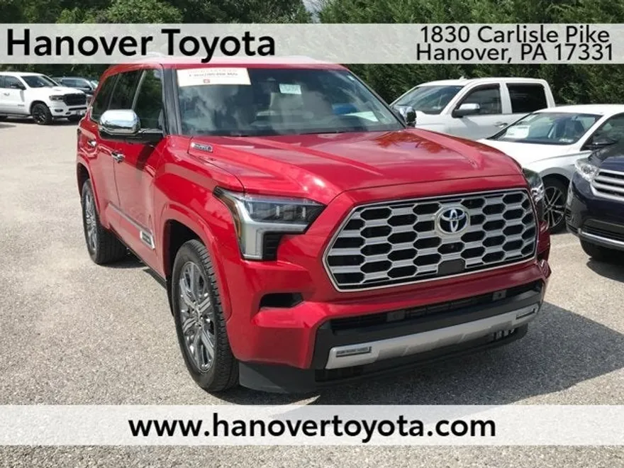 2023 Toyota Sequoia Capstone photo 1