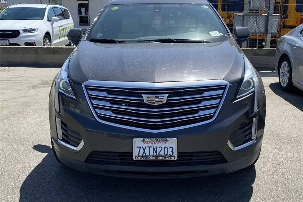 2017 Cadillac XT5 Base photo 1
