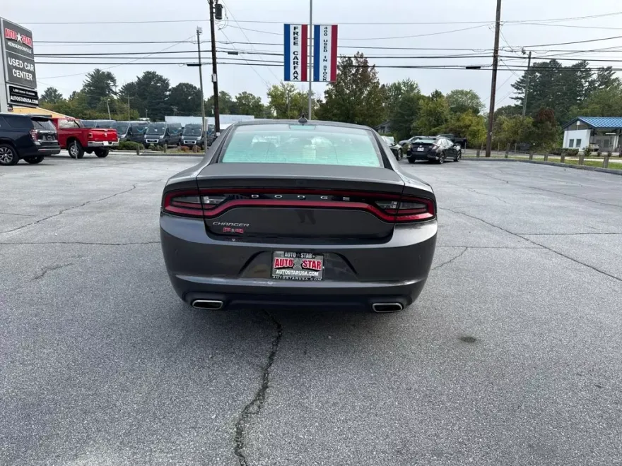 2023 Dodge Charger SXT photo 1