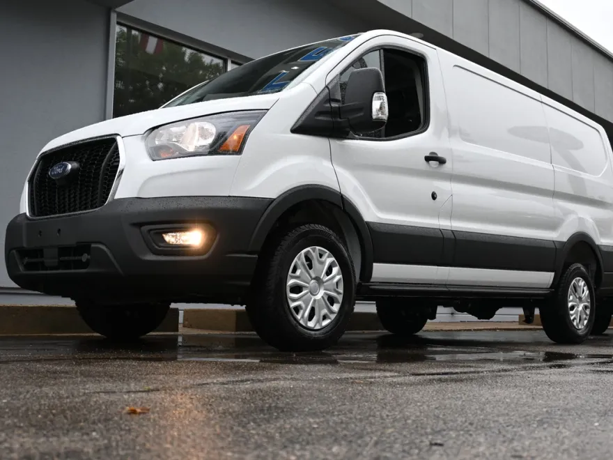 2025 Ford Transit photo 1