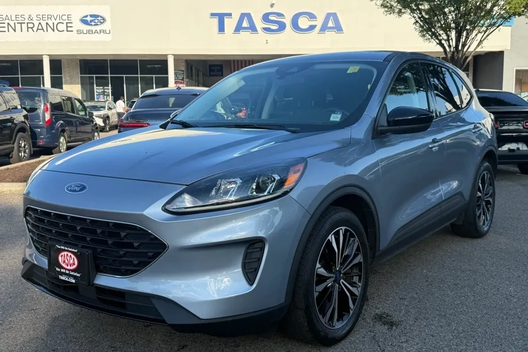 2022 Ford Escape SE photo 1