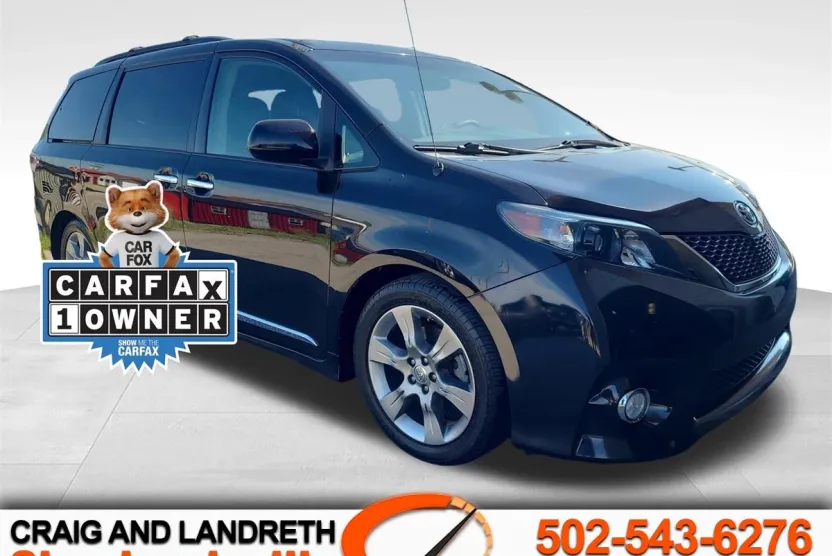 2014 Toyota Sienna SE photo 1