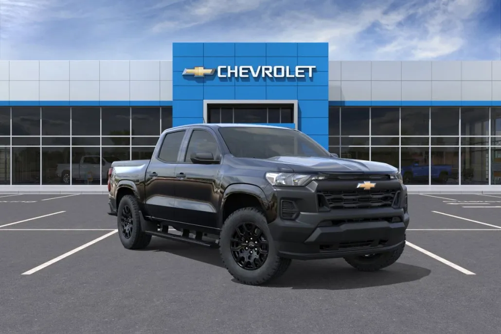 2025 Chevrolet Colorado LT photo 1
