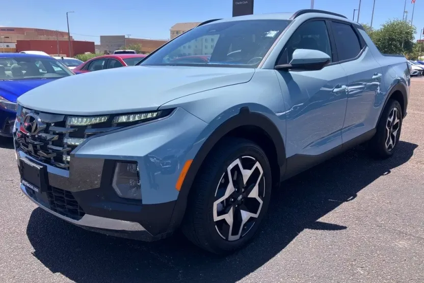 2024 Hyundai Santa Cruz Limited photo 1